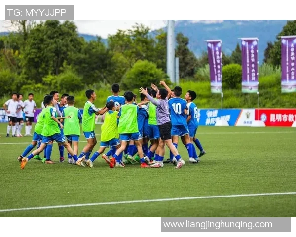 足球球星归国参战助力国内联赛提升竞技水平与国际影响力